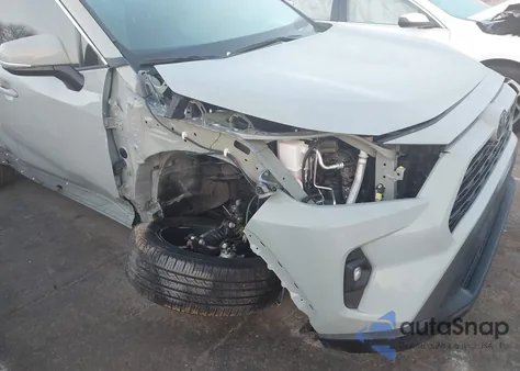 2023 Toyota Rav4 Xle Premium z USA, uszkodzony, nr VIN 2T3C1RFVXPW297723